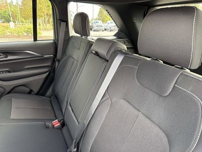 2025 Jeep Grand Cherokee Laredo X