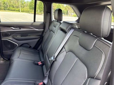 2026 Jeep Grand Cherokee Limited Reserve