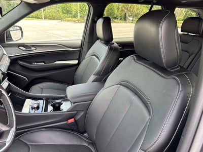 2026 Jeep Grand Cherokee Limited Reserve