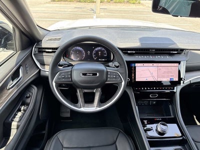 2026 Jeep Grand Cherokee Limited Reserve