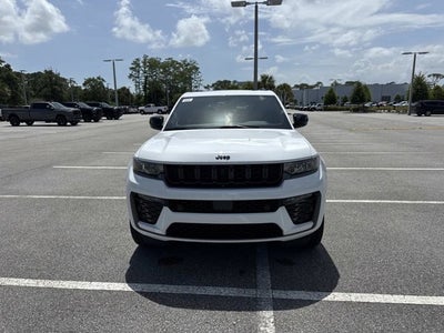 2026 Jeep Grand Cherokee Limited Reserve