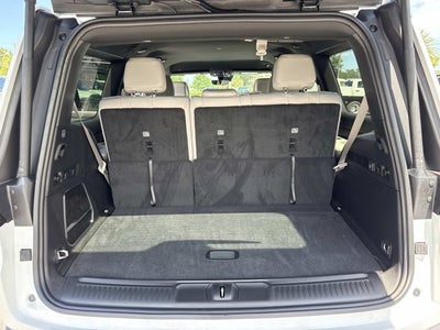 2026 Jeep Grand Wagoneer 4x2