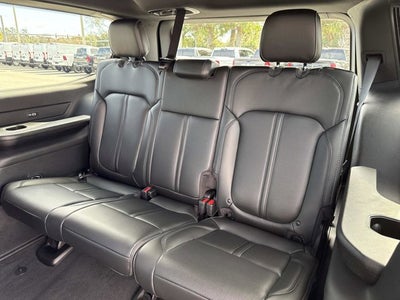 2026 Jeep Grand Wagoneer 4x2