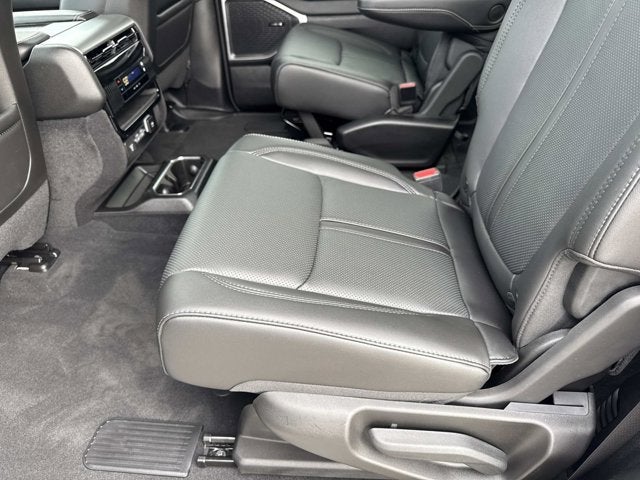 2026 Jeep Grand Wagoneer 4x2