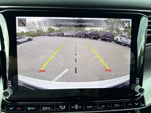 2026 Jeep Grand Wagoneer 4x2