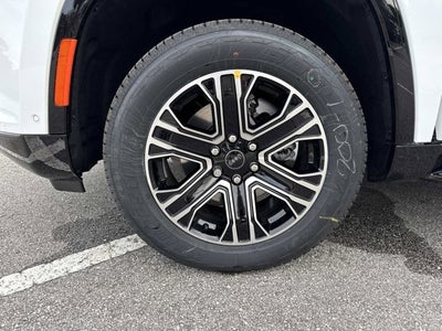 2026 Jeep Grand Wagoneer 4x2