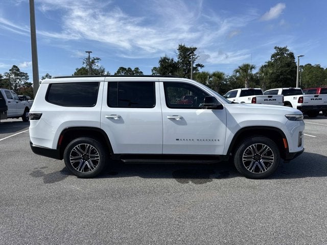 2026 Jeep Grand Wagoneer 4x2