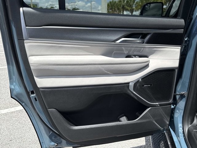 2026 Jeep Grand Wagoneer Limited Altitude