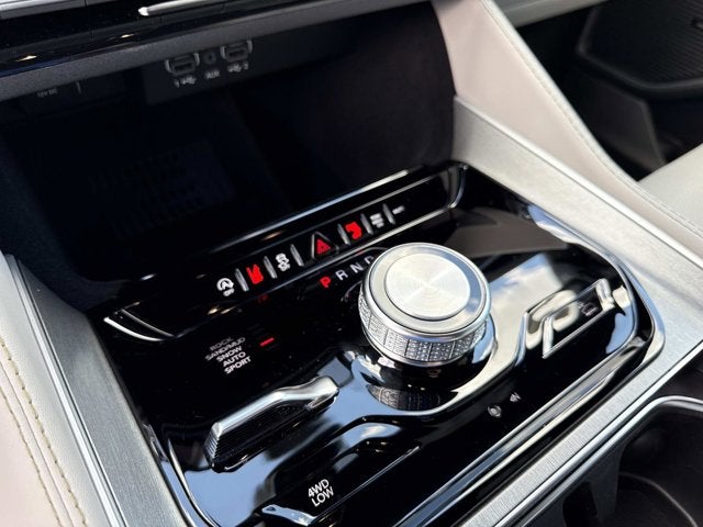2026 Jeep Grand Wagoneer Limited Altitude