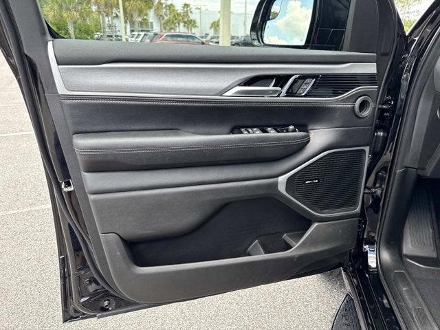 2026 Jeep Grand Wagoneer Limited Altitude