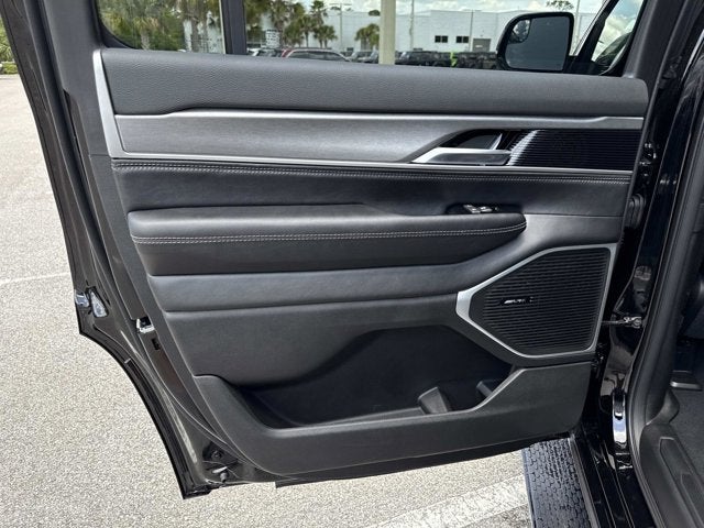2026 Jeep Grand Wagoneer Limited Altitude