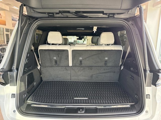 2026 Jeep Grand Wagoneer Summit Obsidian