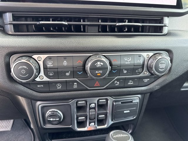 2026 Jeep Gladiator Sport S