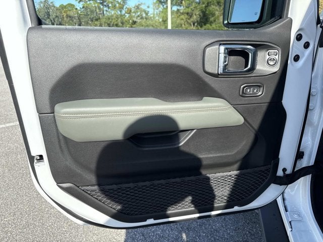 2026 Jeep Gladiator Mojave X