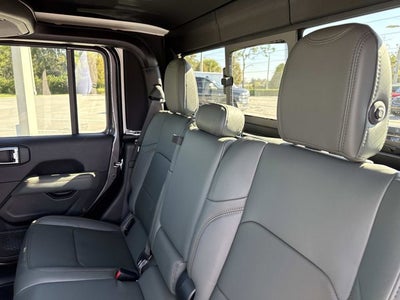 2026 Jeep Gladiator Mojave X