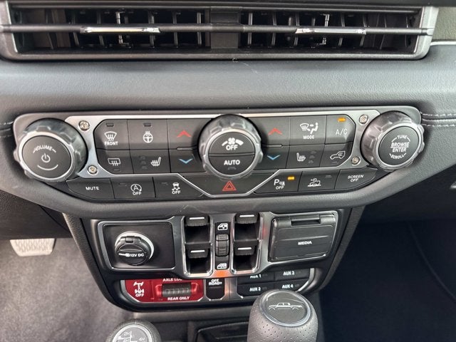 2026 Jeep Gladiator Mojave X