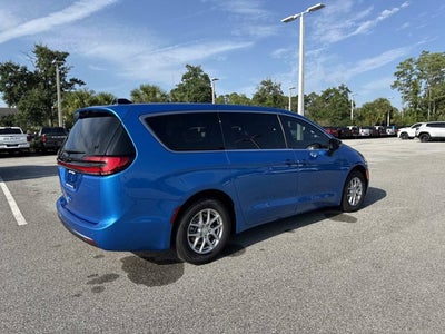 2027 Chrysler Pacifica Limited