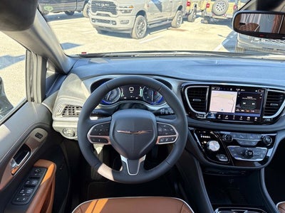 2026 Chrysler Pacifica Pinnacle