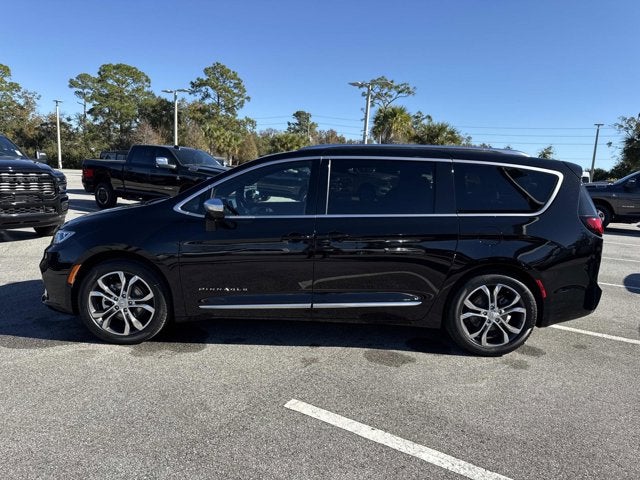 2026 Chrysler Pacifica Pinnacle