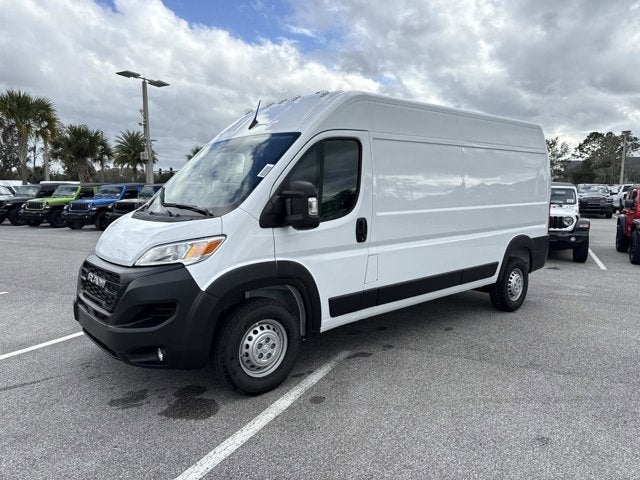 2026 RAM ProMaster Cargo Van Tradesman