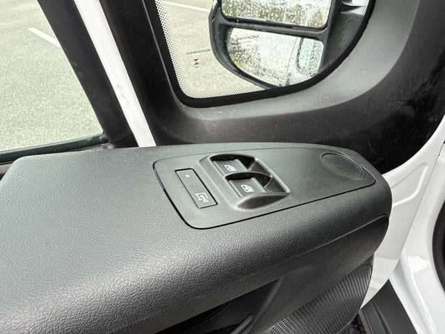 2026 RAM ProMaster Cargo Van Tradesman