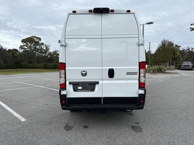 2026 RAM ProMaster Cargo Van Tradesman