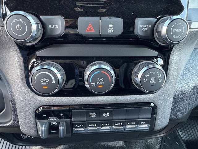 2026 RAM 3500 Chassis Cab Tradesman