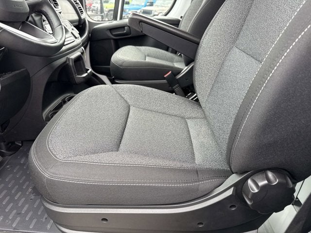 2025 RAM ProMaster Cutaway SLT