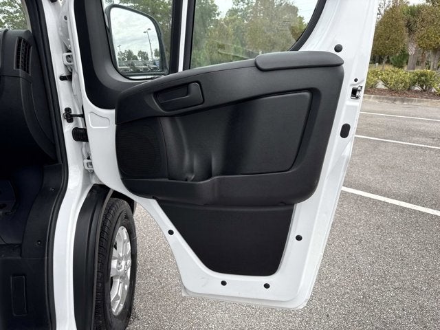 2025 RAM ProMaster Cutaway SLT