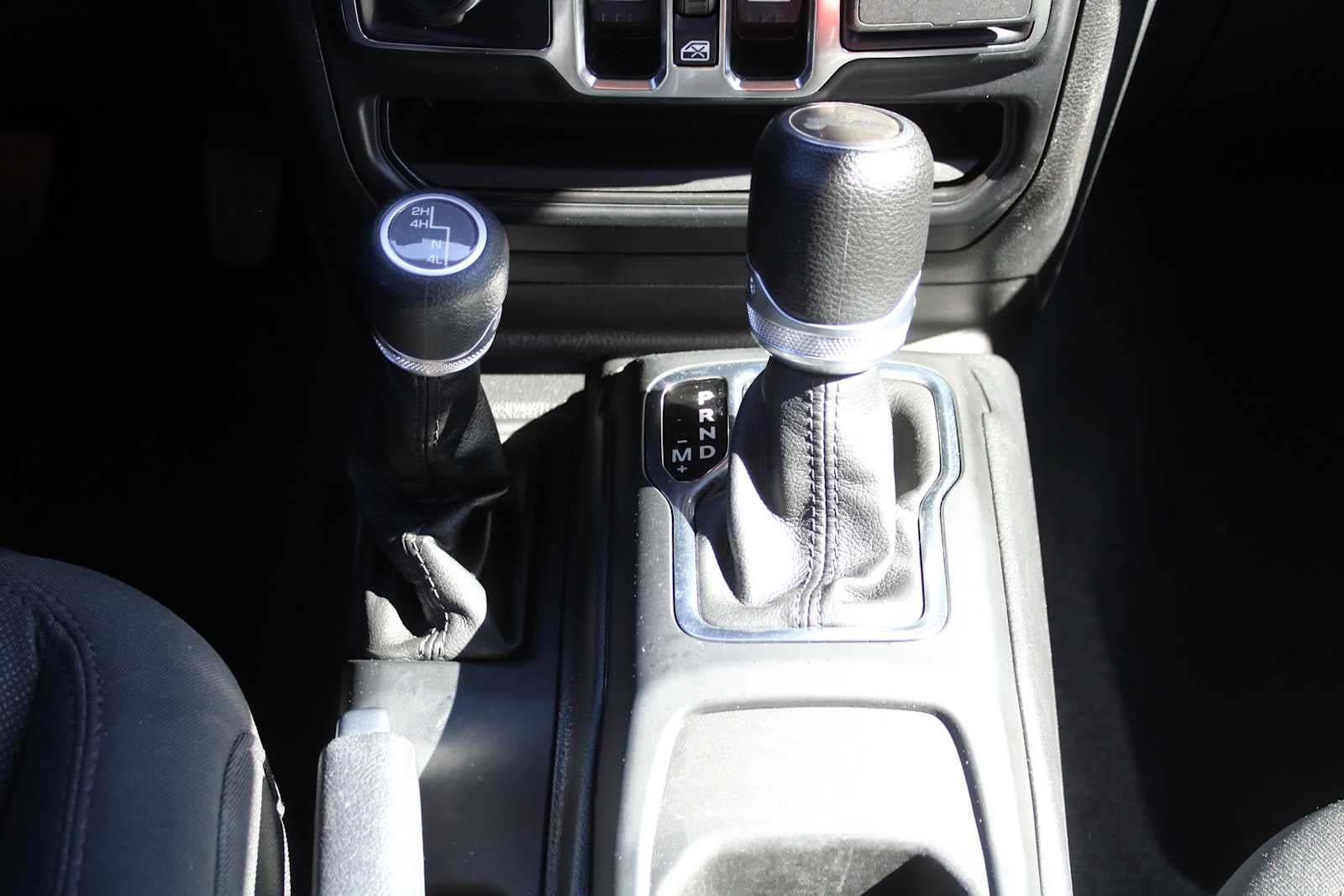 2023 Jeep Wrangler 4-Door Sport S 4x4