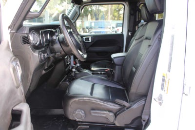 2022 Jeep Wrangler Unlimited Sahara Altitude