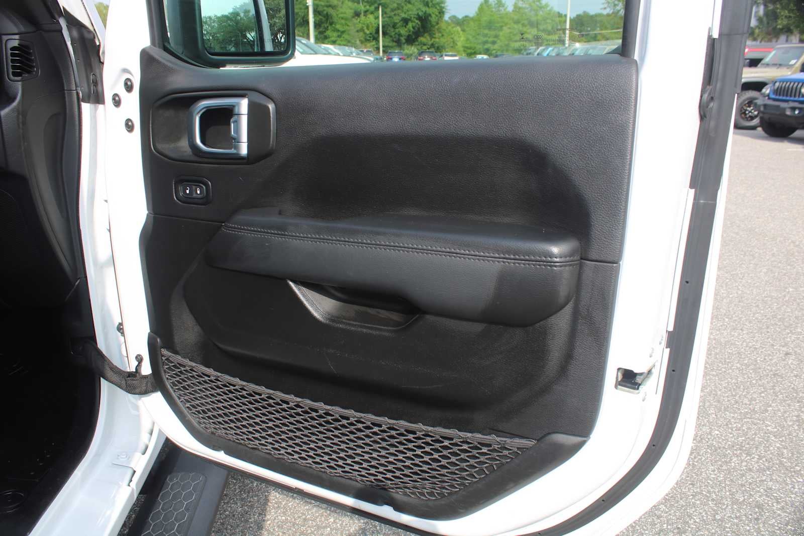 2022 Jeep Wrangler Unlimited Sahara Altitude