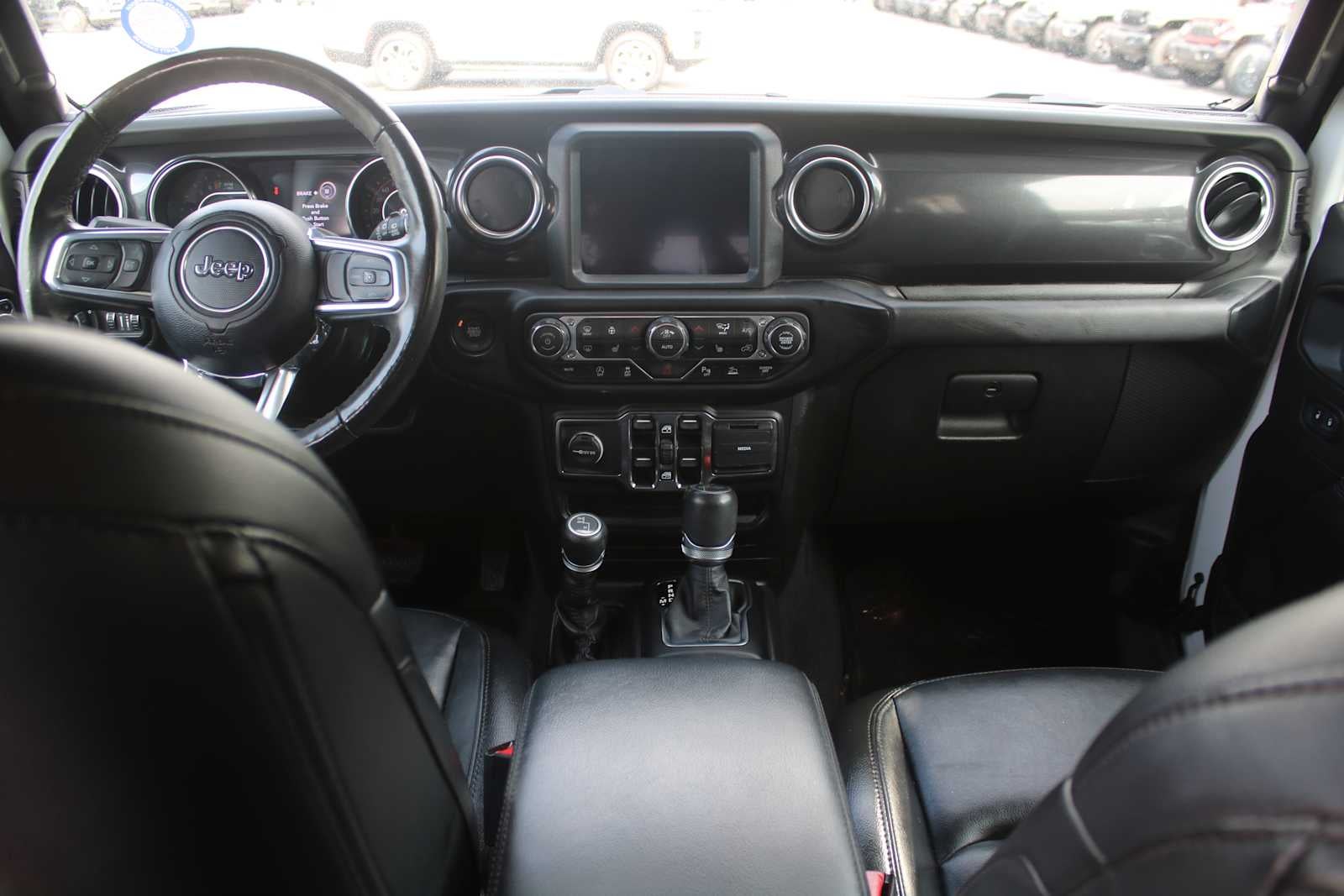 2022 Jeep Wrangler Unlimited Sahara Altitude