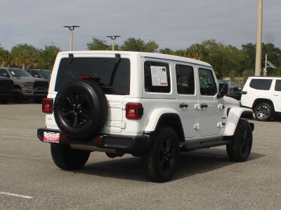 2022 Jeep Wrangler Unlimited Sahara Altitude