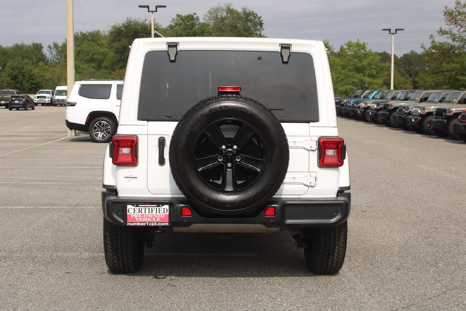 2022 Jeep Wrangler Unlimited Sahara Altitude
