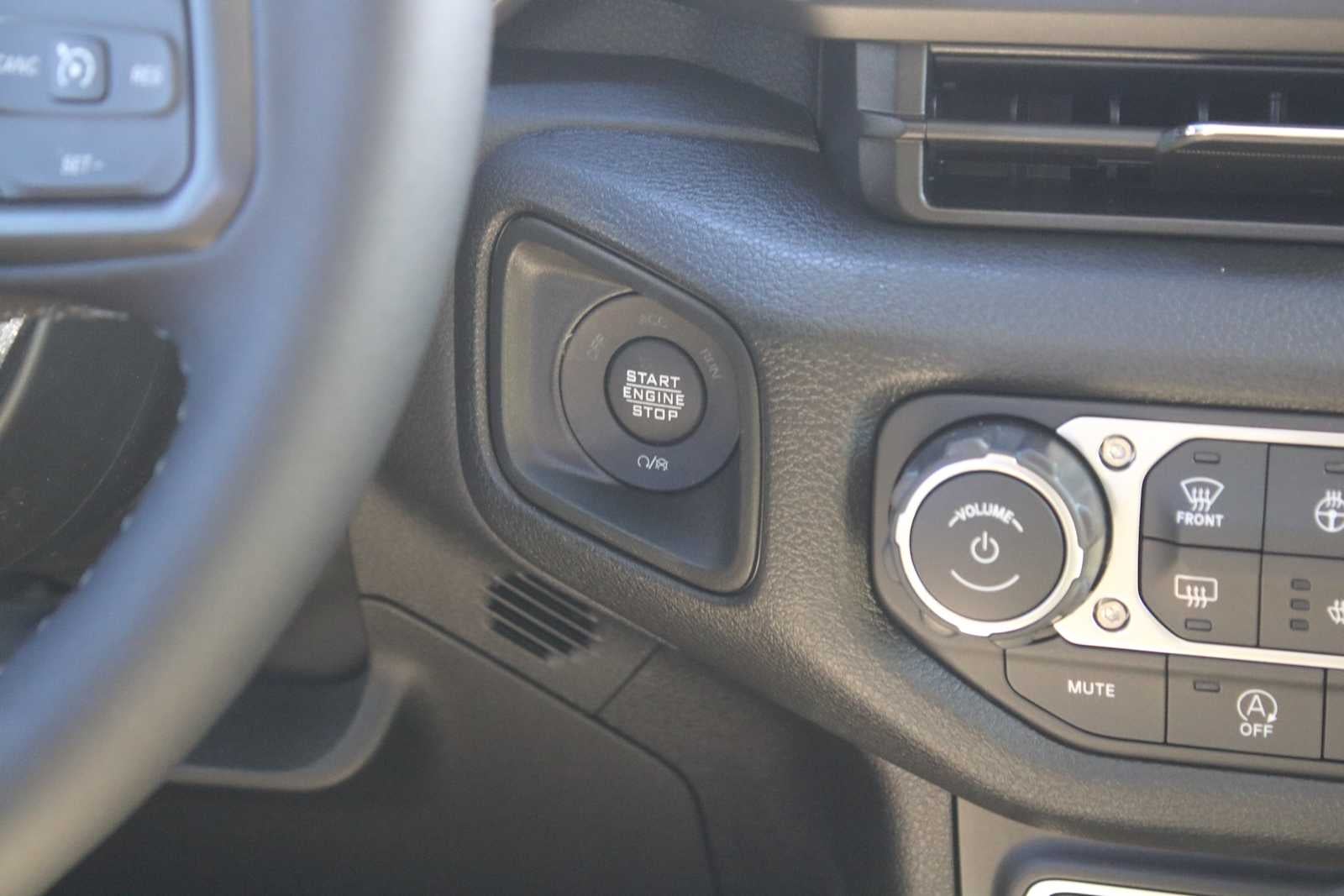 2026 Jeep Wrangler WRANGLER 4-DOOR WILLYS '41