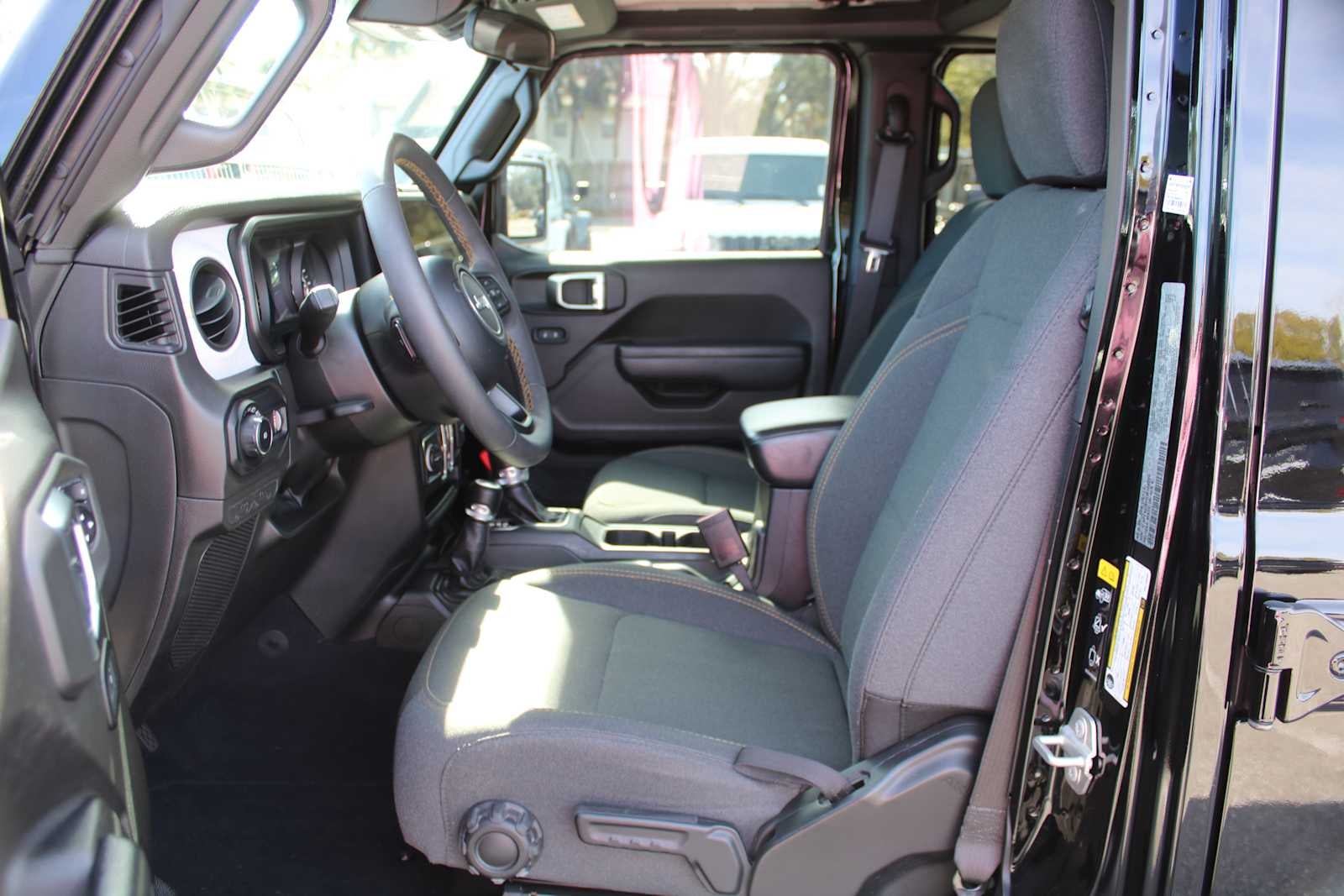 2024 Jeep Wrangler 4-Door Sport S 4x4