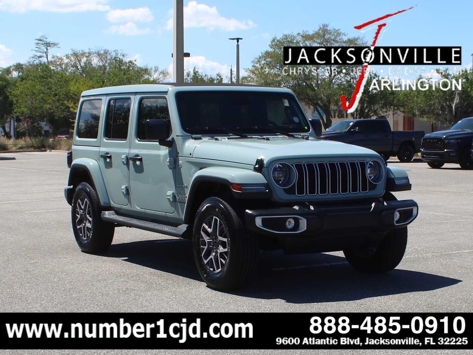 2024 Jeep Wrangler 4-Door Sahara 4x4