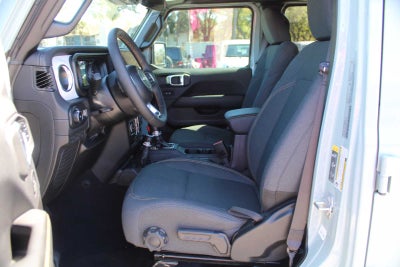 2024 Jeep Wrangler 4-Door Sahara 4x4