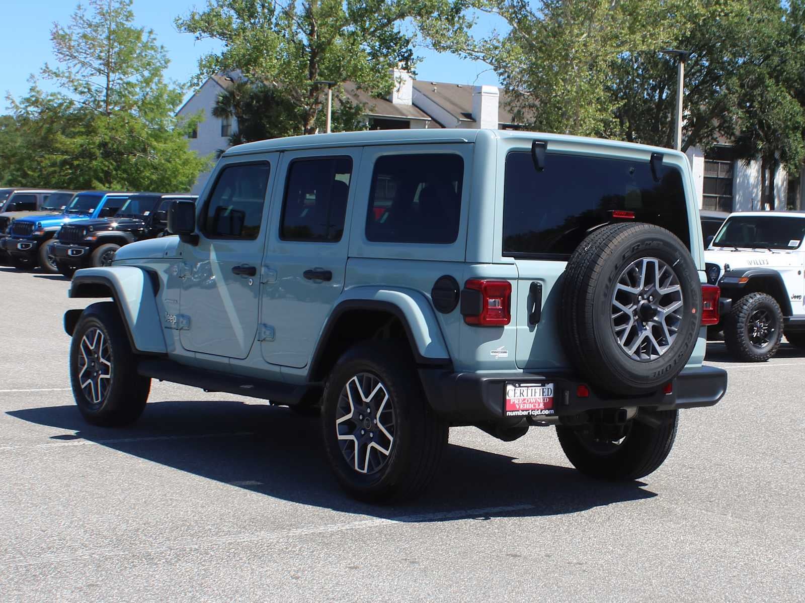 2024 Jeep Wrangler 4-Door Sahara 4x4