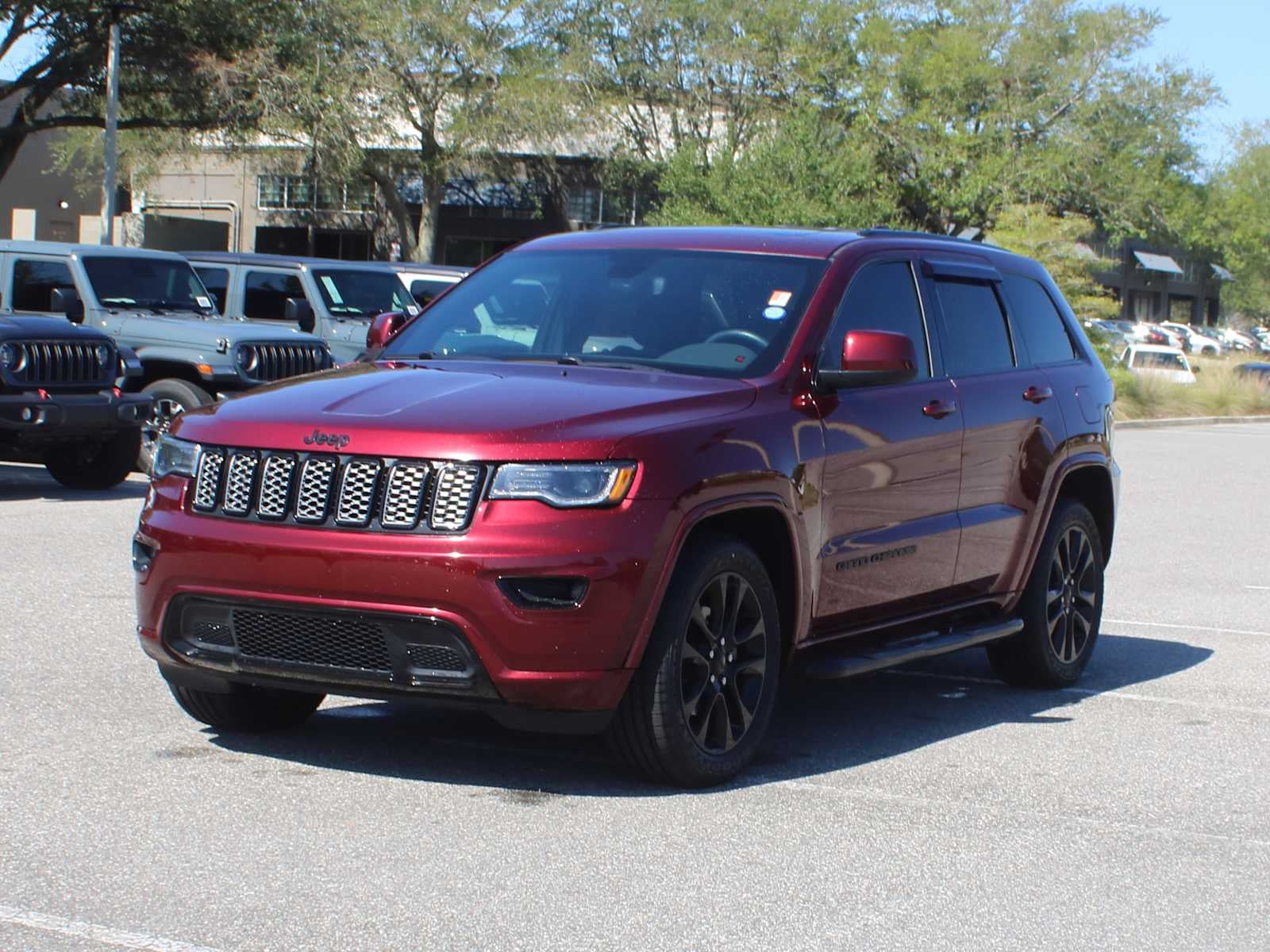 2020 Jeep Grand Cherokee Altitude