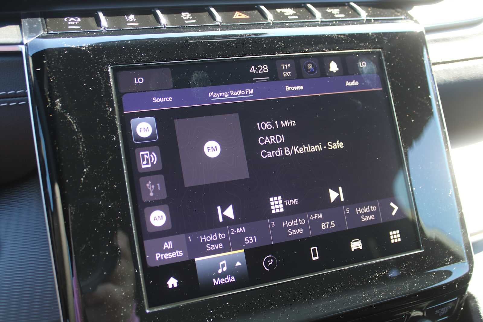 2025 Jeep Grand Cherokee GRAND CHEROKEE LAREDO X 4X2