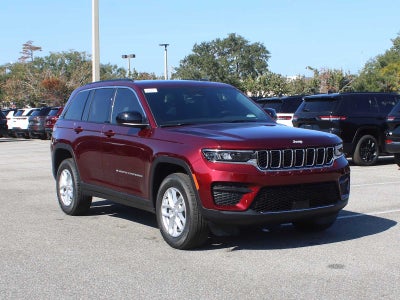 2025 Jeep Grand Cherokee GRAND CHEROKEE LAREDO X 4X2