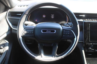 2025 Jeep Grand Cherokee GRAND CHEROKEE LAREDO X 4X2