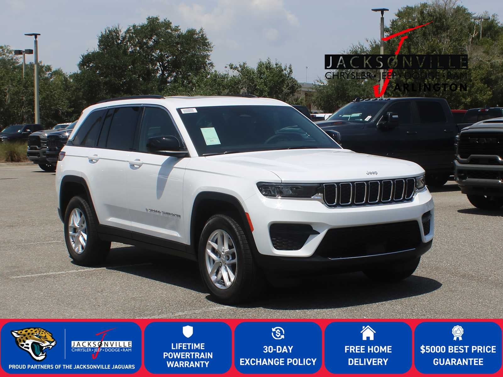 2026 Jeep Grand Cherokee Laredo X