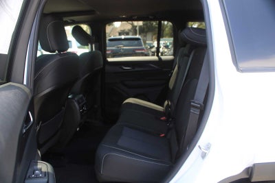 2026 Jeep Grand Cherokee Laredo X