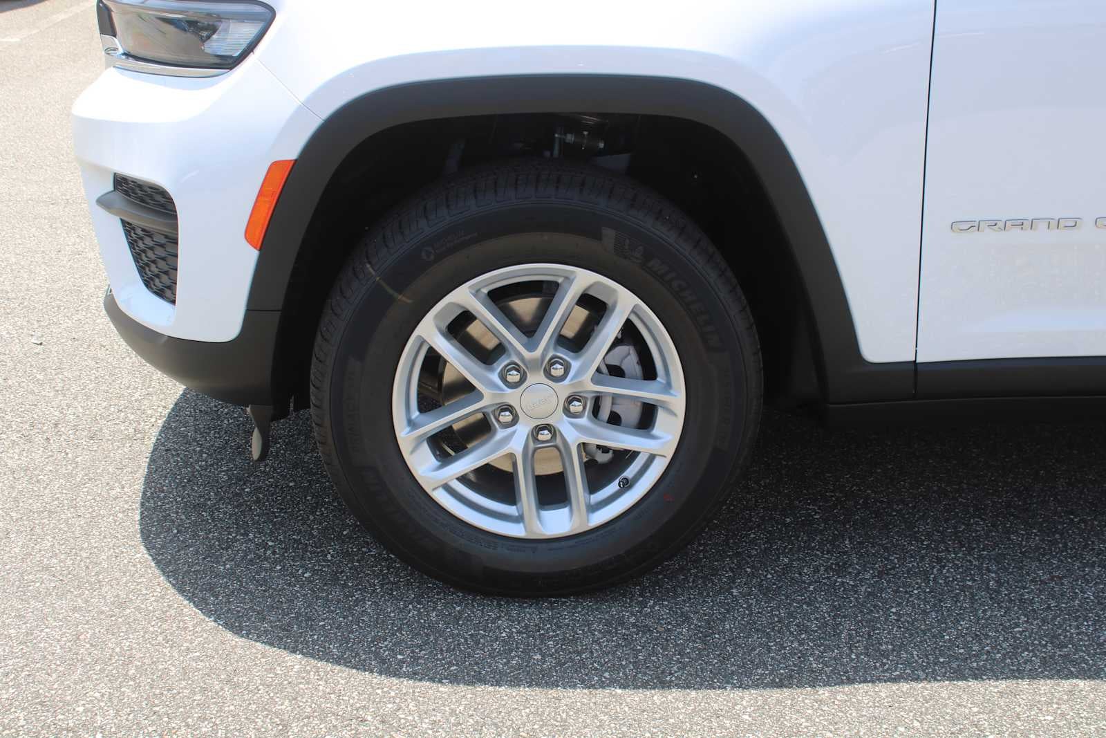 2026 Jeep Grand Cherokee Laredo X