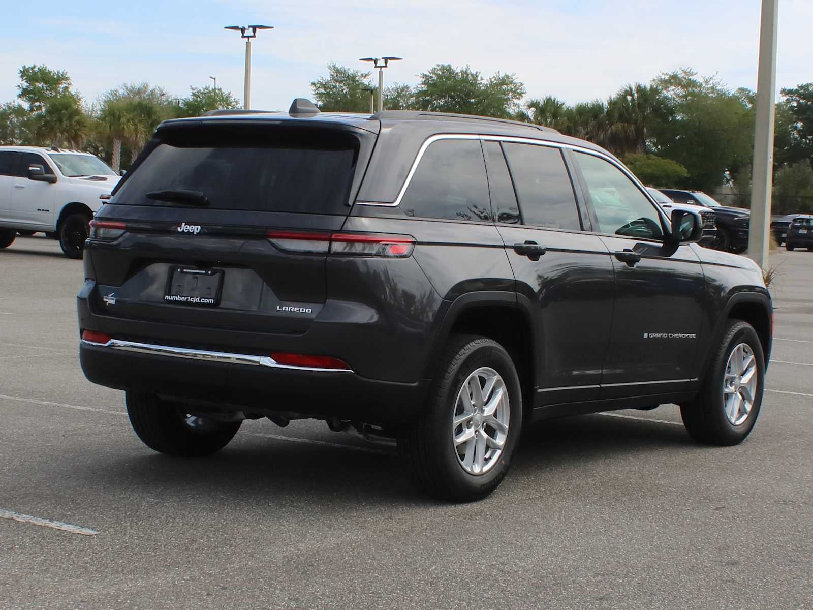 2026 Jeep Grand Cherokee Laredo X
