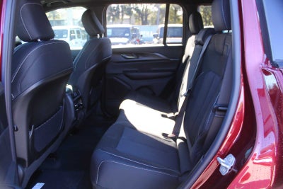 2025 Jeep Grand Cherokee GRAND CHEROKEE LAREDO X 4X2