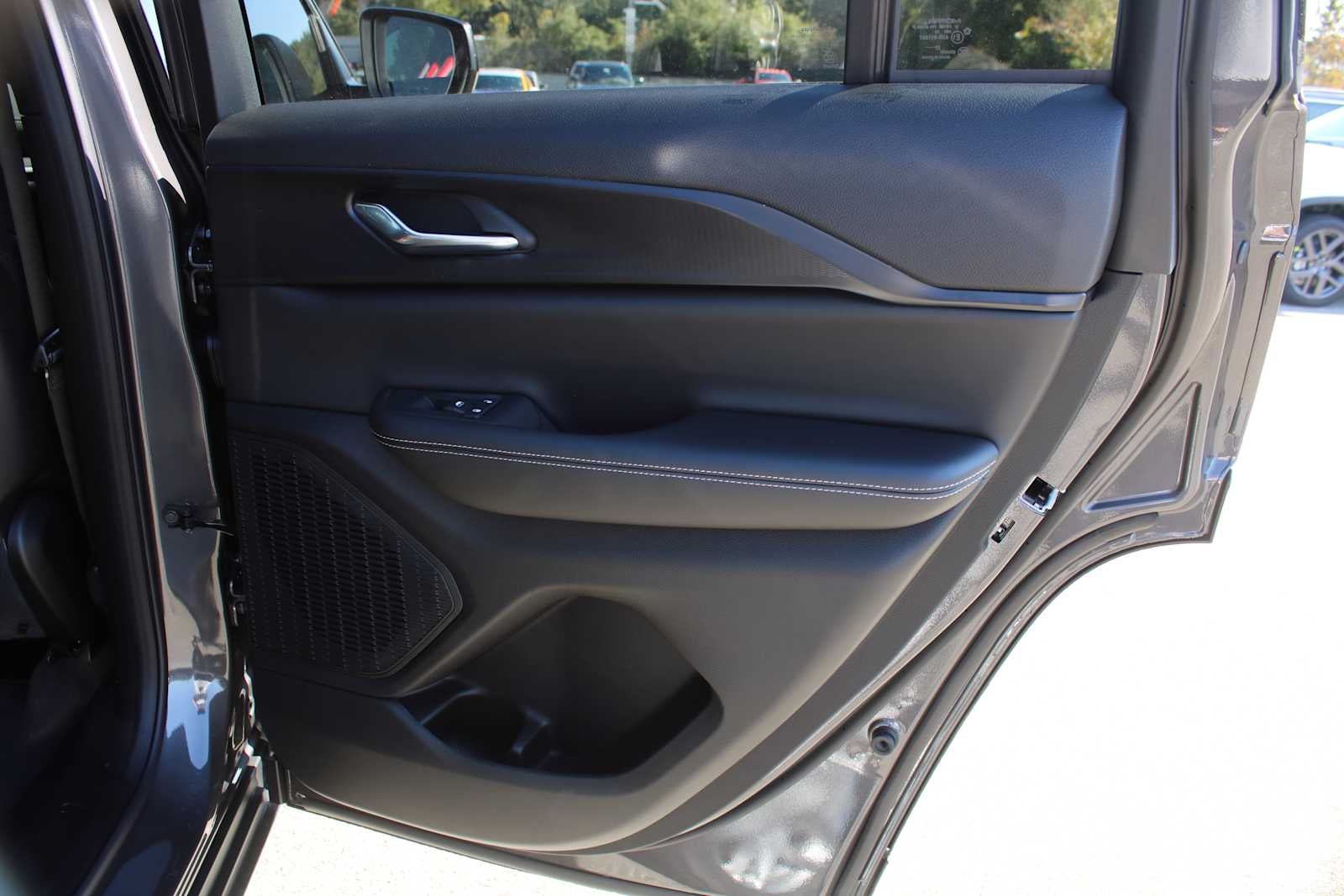 2025 Jeep Grand Cherokee GRAND CHEROKEE LAREDO X 4X2